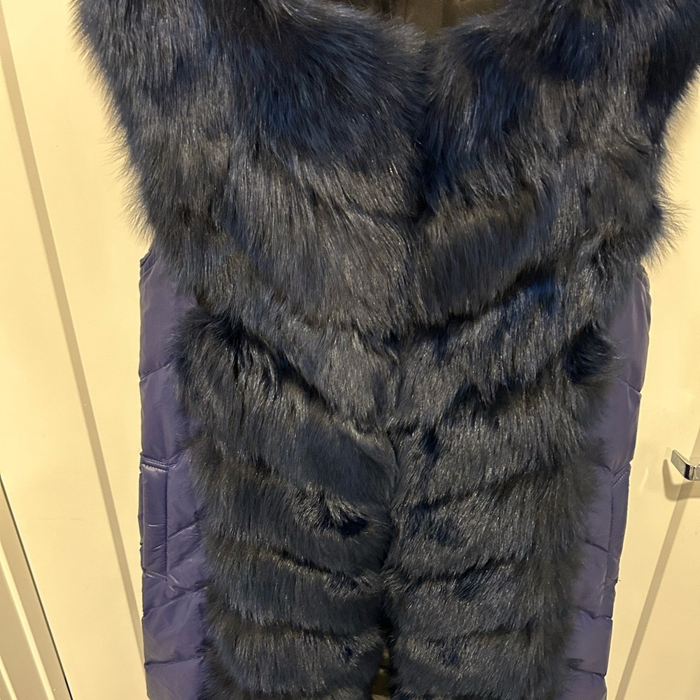 Fox fur vest